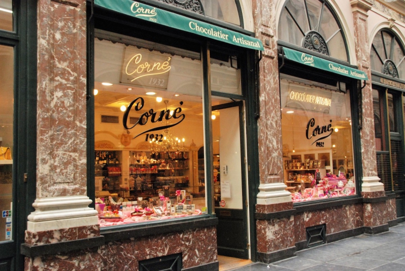 boulangerie-ST ZACHARIE-min_chocolate_chocolaterie_shop_luxury_chic_gallery_brussels_belgium-558146